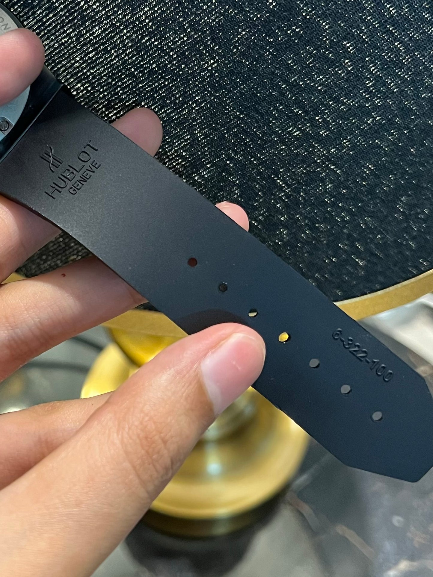 Black Pendulum Automatic Silicone Strap
