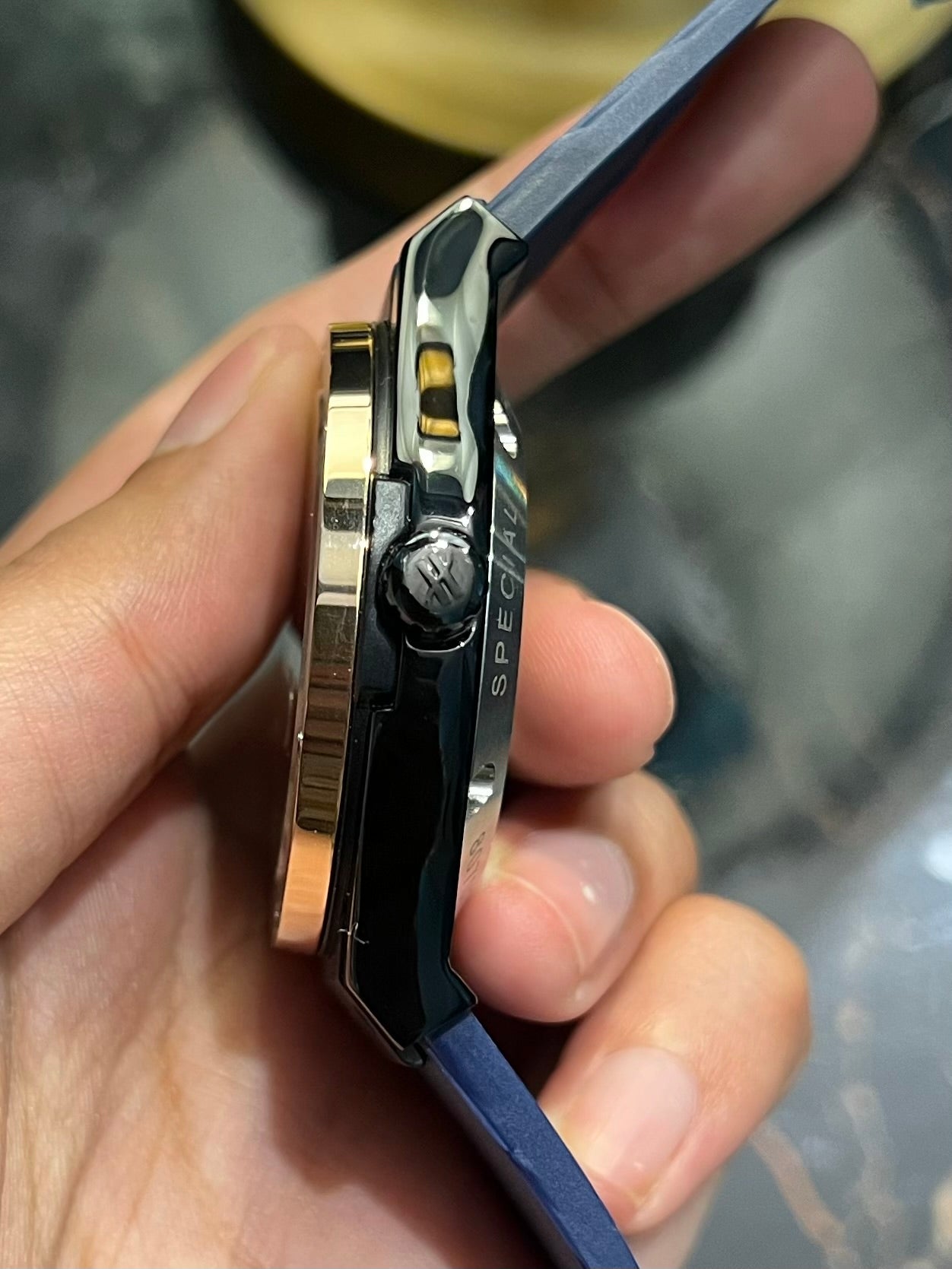 Blue Black Pendulum Automatic Silicone Strap