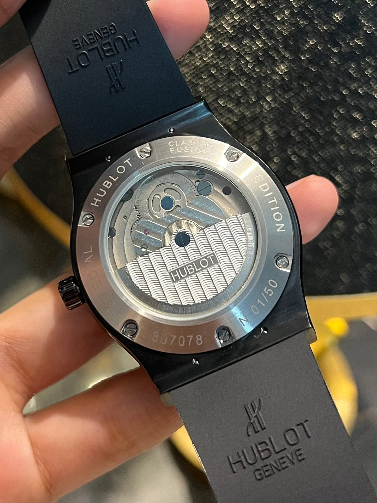 Black Pendulum Automatic Silicone Strap