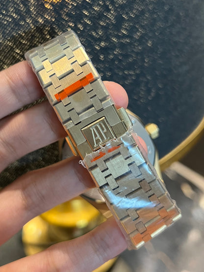 AP GOLDEN AUTO BLACK TEXT DIAL