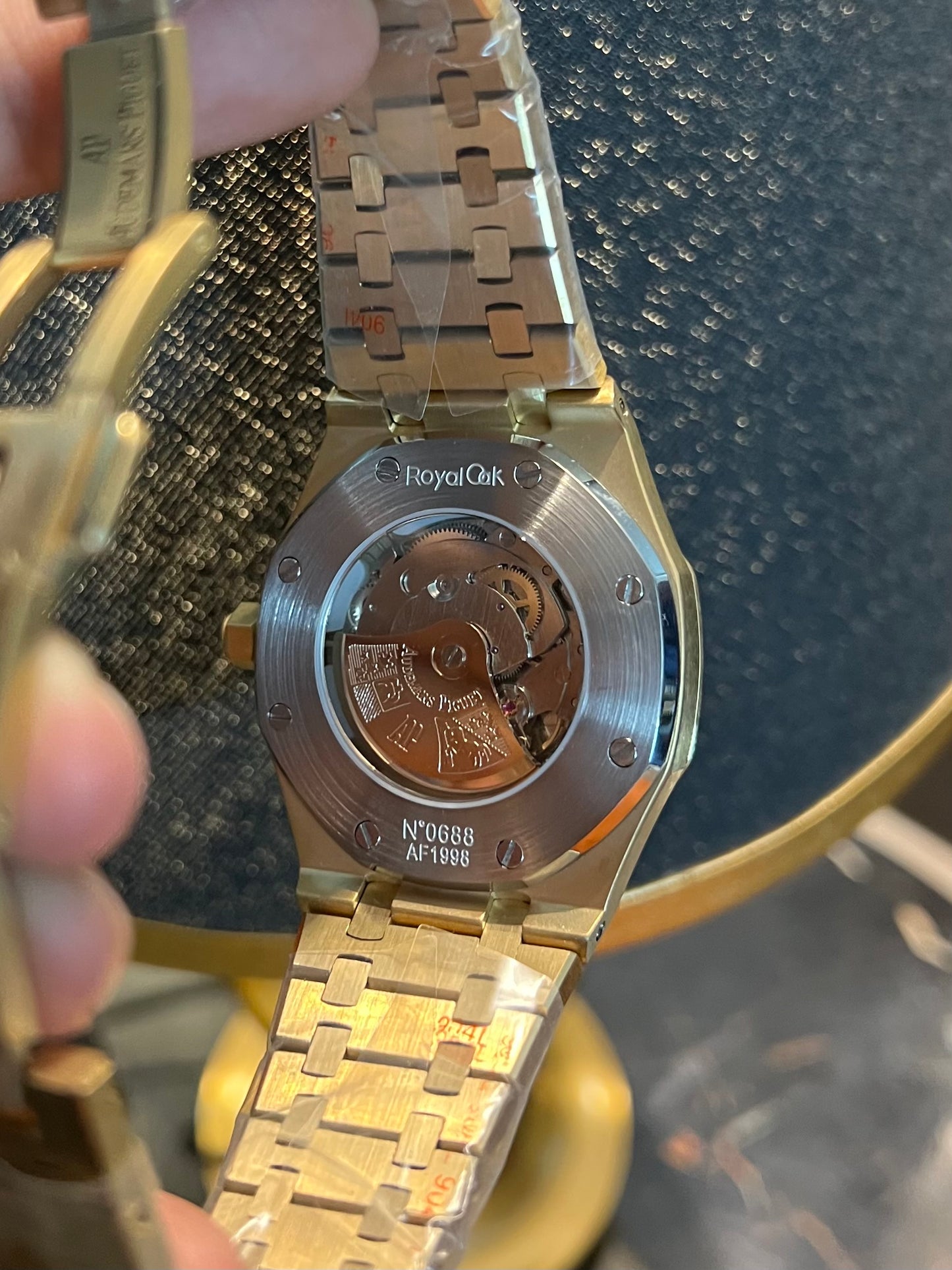 AP GOLDEN AUTO BLACK TEXT DIAL