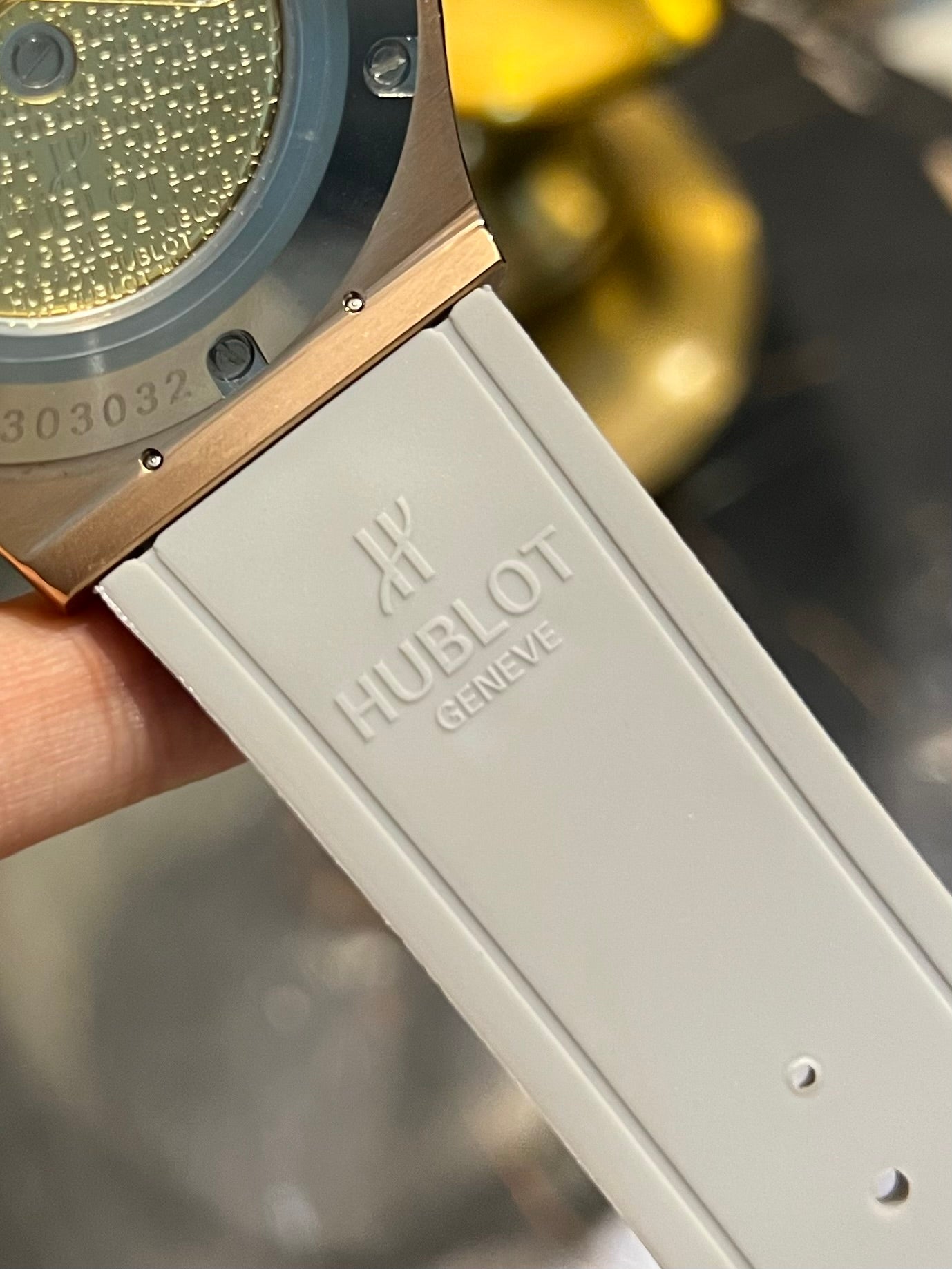 Grey With Rose Gold Skeleton Automatic Silicone Strap