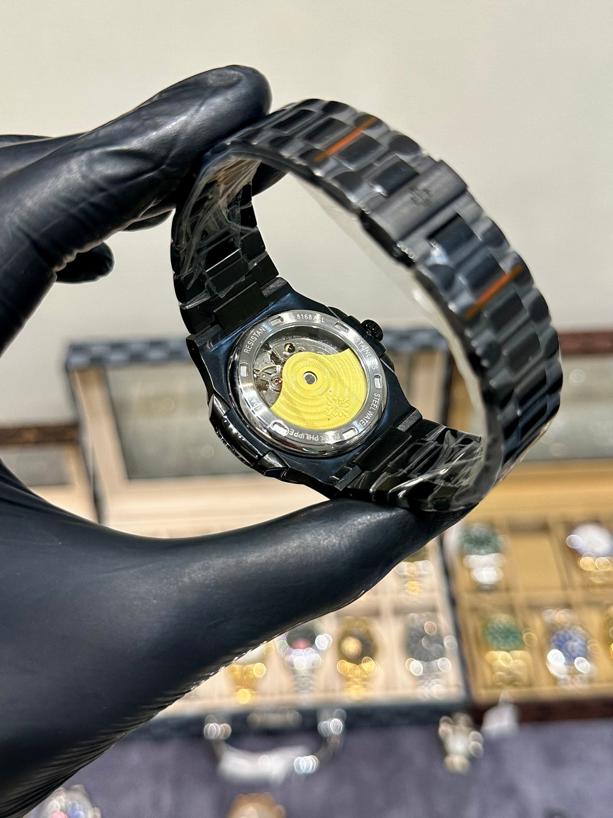 Full Black Automatic